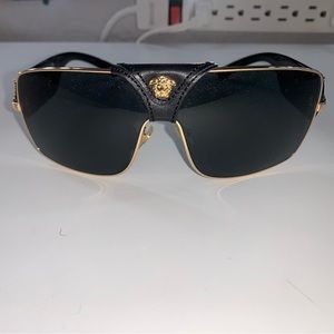 Versace sun glasses